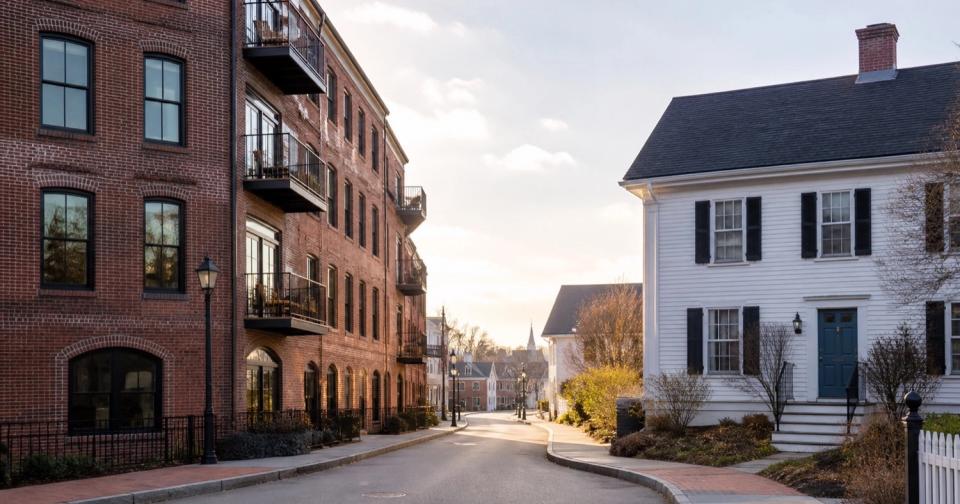 Dover NH Condos vs. Single-Family Homes: Prices, Supply and Trade-Offs featured image